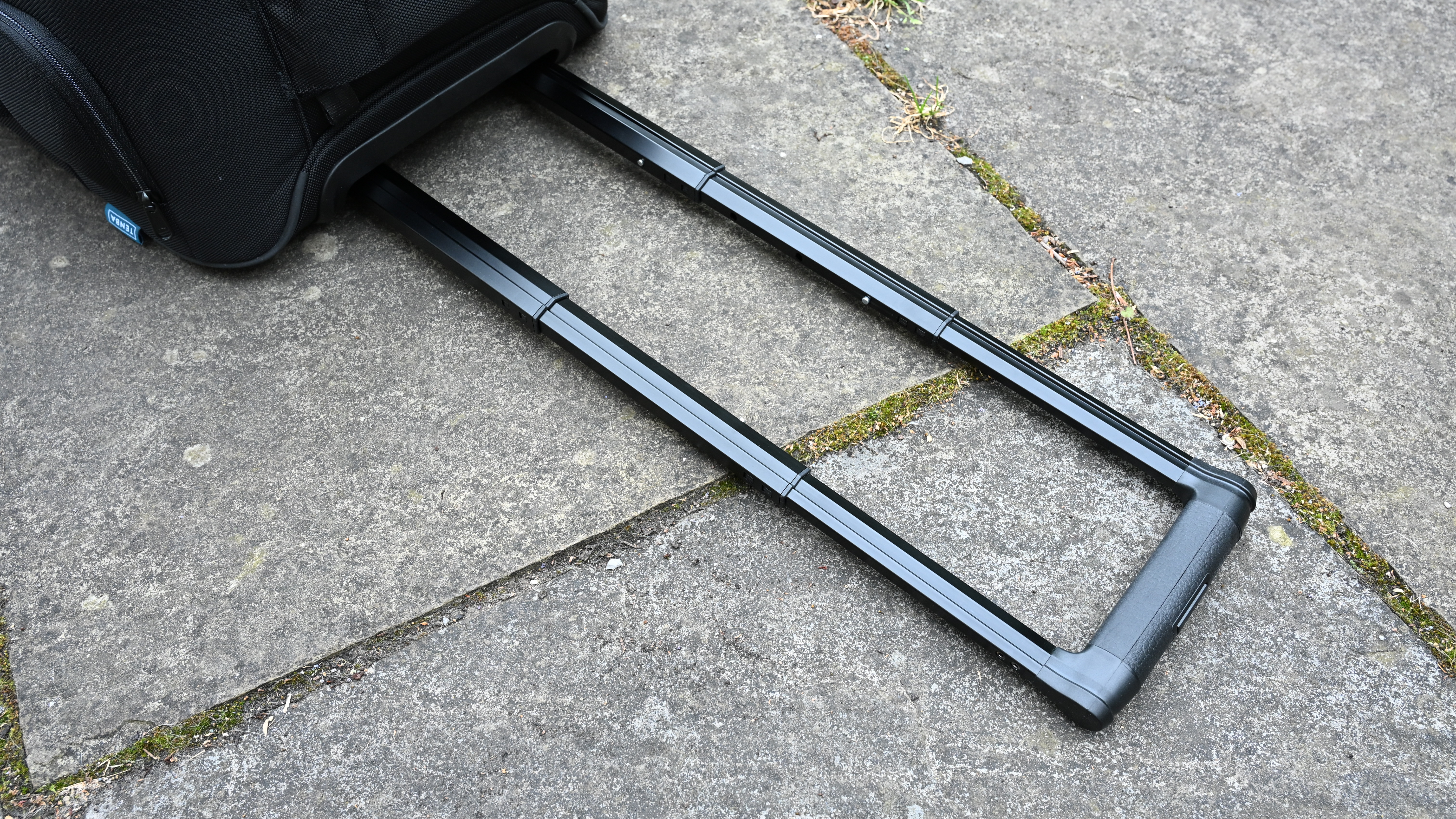 Tenba Roadie v2 Spinner 21 Air Case product image
