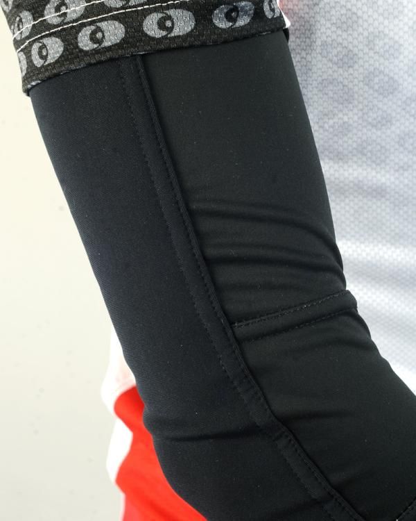 The multi-panel Element4 precurved front surface contributes to the excellent fit