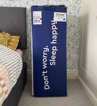 Emma Original Hybrid mattress arrives in a box