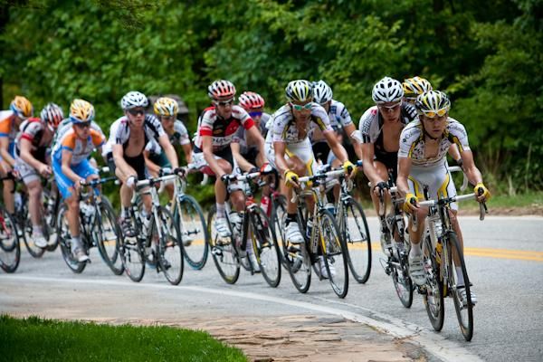 Craig Lewis (Columbia-HTC) was relentless in helping teammate George Hincapie today.