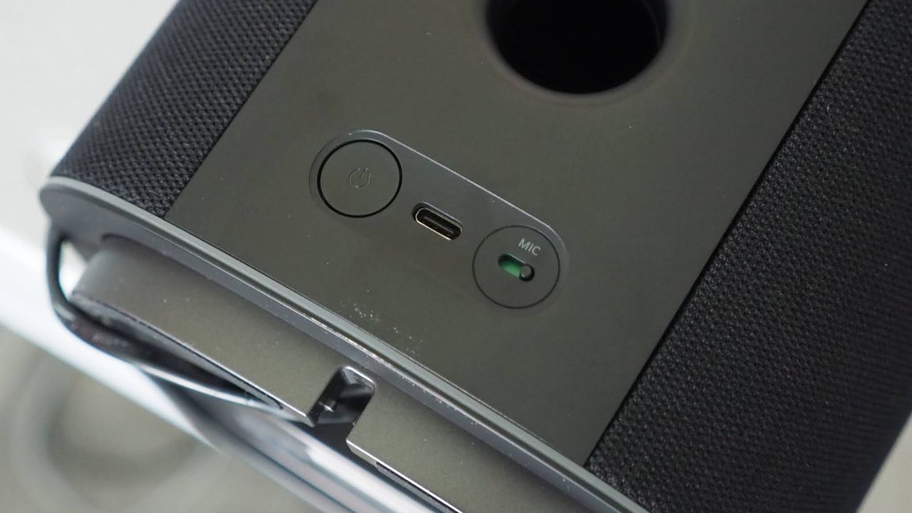LG Sound Suite M7 speaker review