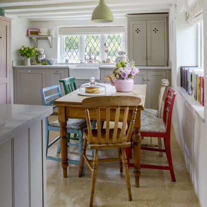 Have a wander around this idyllic country cottage in Surrey | Ideal Home