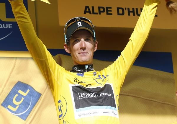 Andy Schleck claimed the yellow jersey