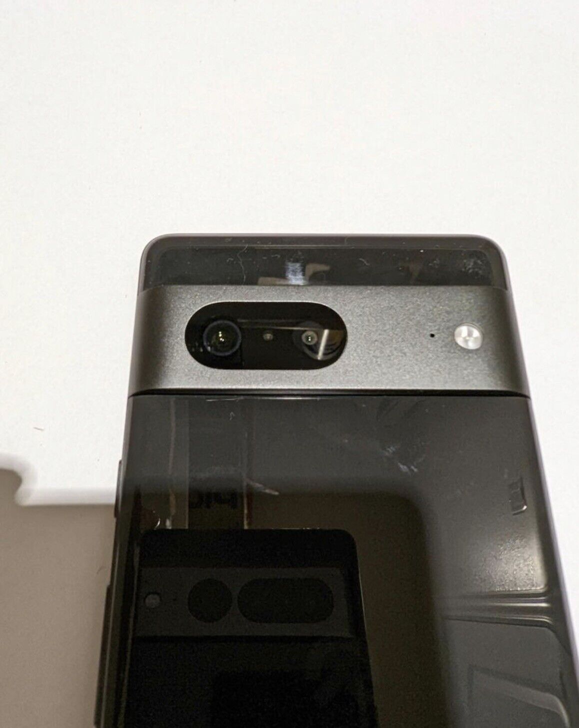 Alleged Pixel 7 prototype