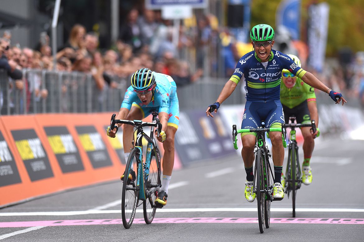 Esteban Chaves (Orica-Bike Exchange) wins Il Lombardia