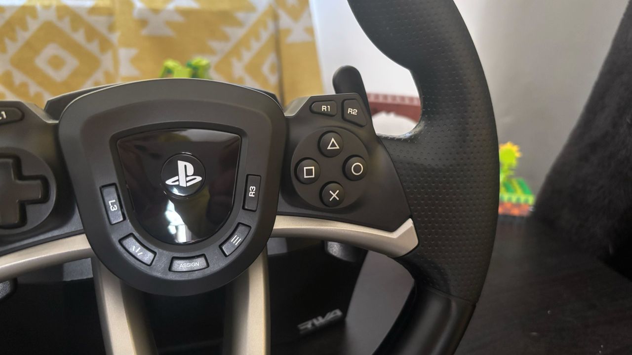 Hori Racing Wheel Apex