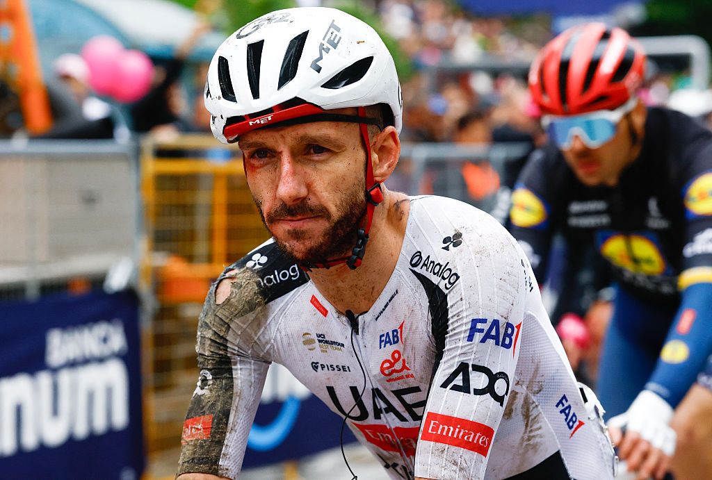 'The most important thing is that the guys manage to recover' - UAE Team Emirates-XRG rue tough day at Giro d'Italia as five riders crash