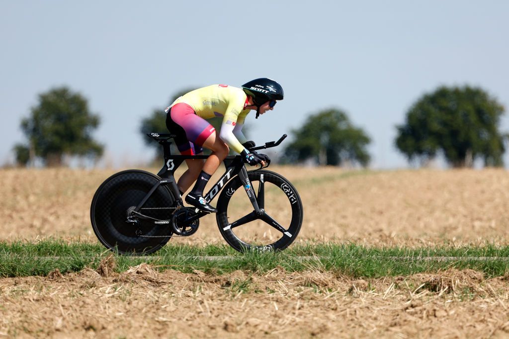 SITTARD WATERSLEY NETHERLANDS SEPTEMBER 03 Lorena Wiebes of Netherlands and Team DSM Yellow leader jersey sprints during the 25th Simac Ladies Tour 2022 Stage 5 a 178km individual time trial stage from Windraak to Sittard Watersley SLT2022 UCIWWT on September 03 2022 in Sittard Watersley Netherlands Photo by Bas CzerwinskiGetty Images