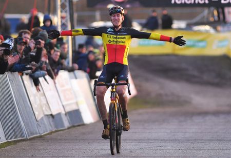 ZONHOVEN BELGIUM DECEMBER 08 Arrival Toon Aerts of Belgium and Team Telenet Baloise Lions Celebration during the 24th Superprestige Zonhoven 2019 superprestige zonhoven TelenetSuperprestige on December 08 2019 in Zonhoven Belgium Photo by Luc ClaessenGetty Images