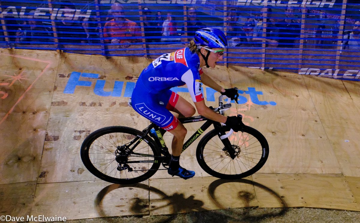 Catharine Pendrel (CAN) led during the opening laps but then lost contact with the leaders