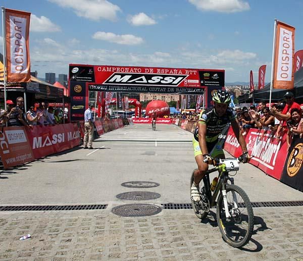 Jose Antonio Hermida (Multivan Merida) rolls across the line.