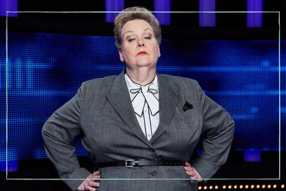 Is Anne Hegerty married and does she have kids?