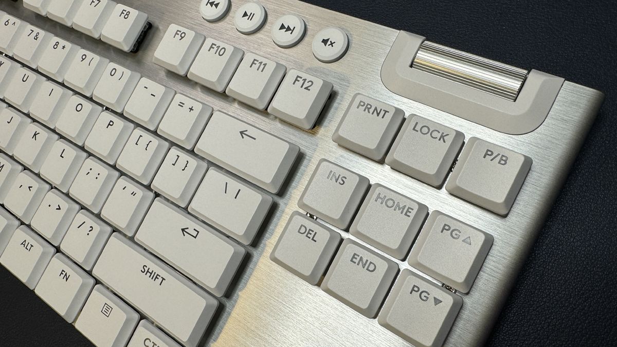 Logitech G915 X TKL
