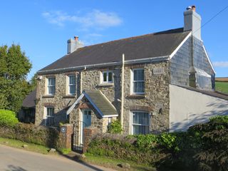 chocolate box cottages for sale