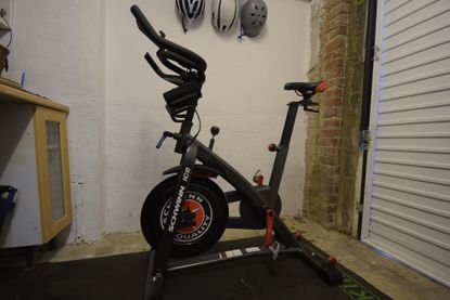 schwinn exercise bike