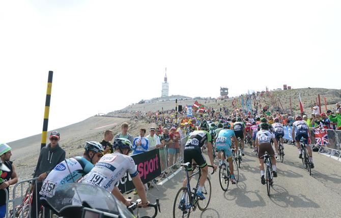 The gruppetto climbs the Mont Ventoux