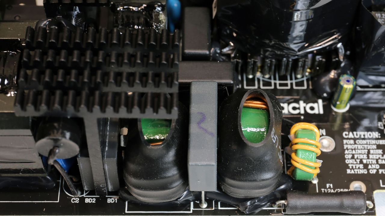 Fractal Design Ion Gold 850W