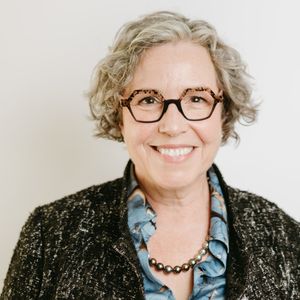 Demi Lovato's bathroom creates harmony in a shared space | Real Homes