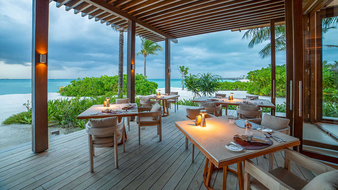 The Restaurant at Kuda Villingili Resort Maldives