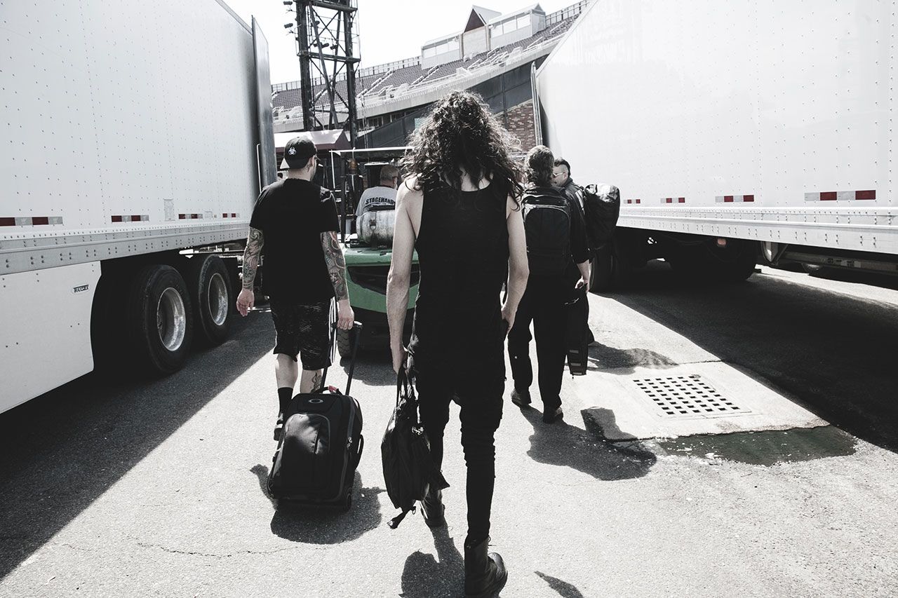 Arriving to Jones Beach Amphitheater for the first show.