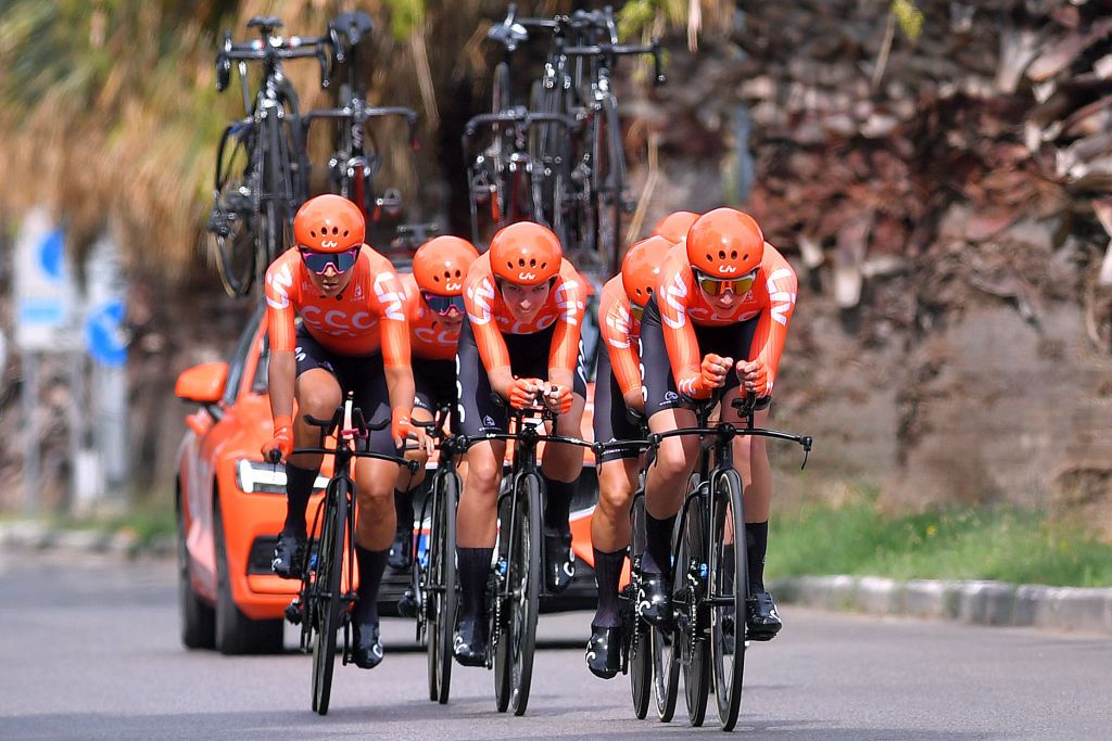 GROSSETO ITALY SEPTEMBER 11 Ashleigh Moolman Pasio of South of Africa Sabrina Stultiens of The Netherlands Marianne Vos of The Netherlands Sofia Bertizzolo of Italy Soraya Paladin of Italy and Pauliena Rooijakkers of The Netherlands and Team CCC Liv during the 31st Giro dItalia Internazionale Femminile 2020 Stage 1 a 168km Team Time Trial from Grosseto to Grosseto TTT GiroRosaIccrea GiroRosa on September 11 2020 in Grosseto Italy Photo by Luc ClaessenGetty Images