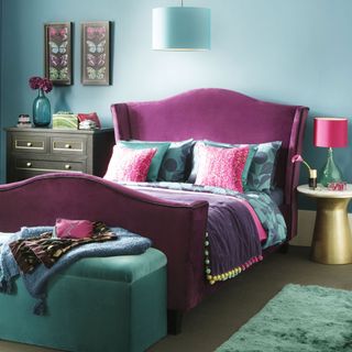 bedroom with double bed and bedside table
