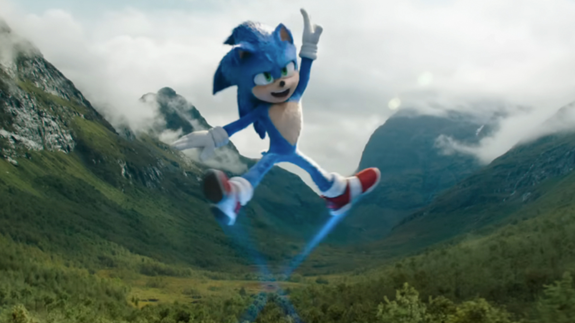 Sonic the Hedgehog jumping in the air with his hand up in Sonic The Hedgehog 3