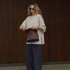 How to style an oversized t-shirt