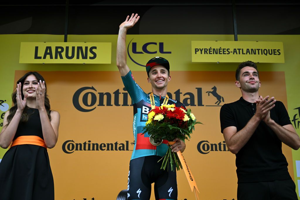 LARUNS FRANCE JULY 05 Jai Hindley of Australia and Team BORAHansgrohe celebrates at podium as stage winner during the stage five of the 110th Tour de France 2023 a 1627km stage from Pau to Laruns UCIWT on July 05 2023 in Laruns France Photo by David RamosGetty Images