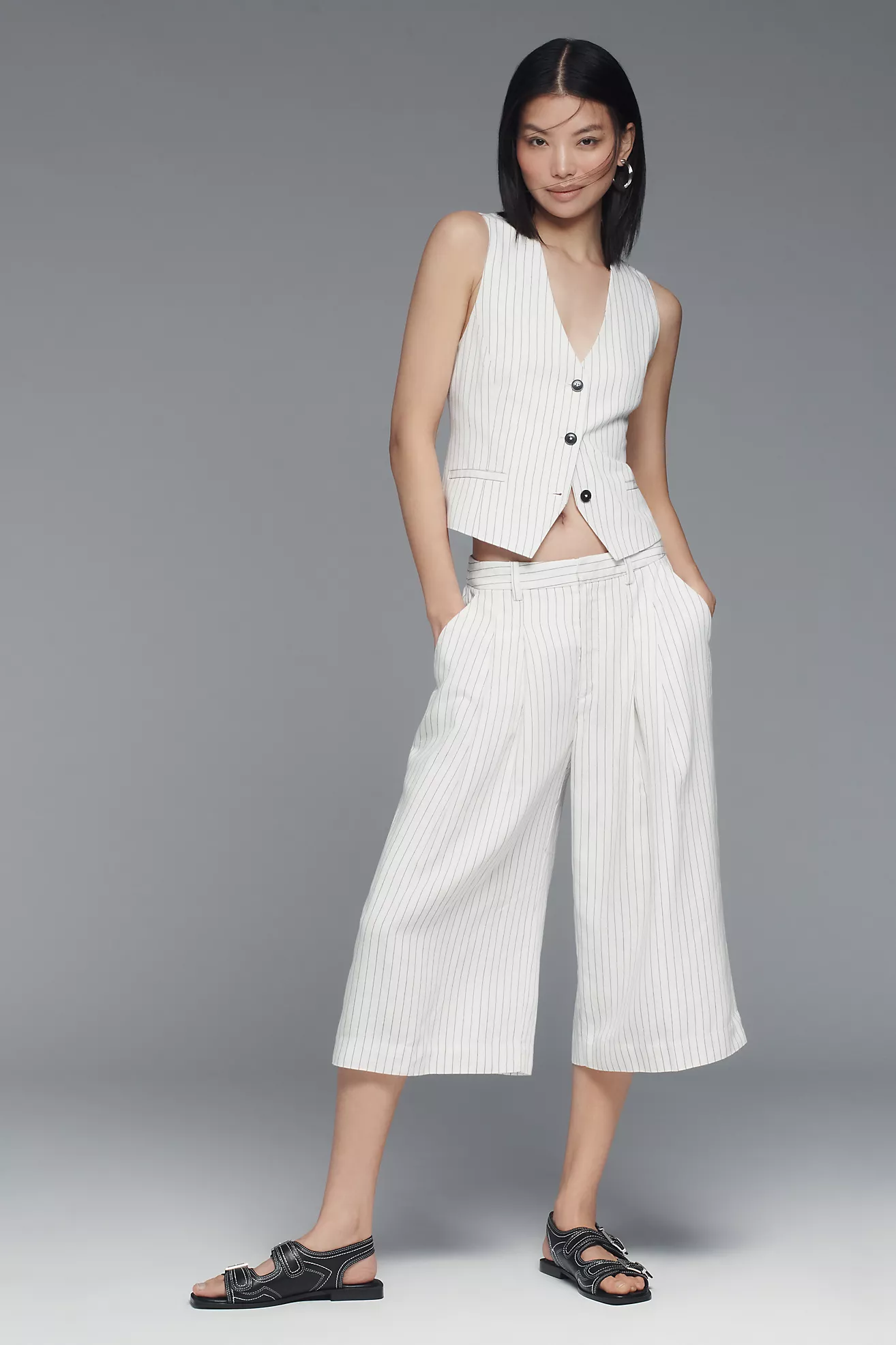 The Avery Pleated Wide-Leg Trousers by Maeve: Linen Culotte Edition