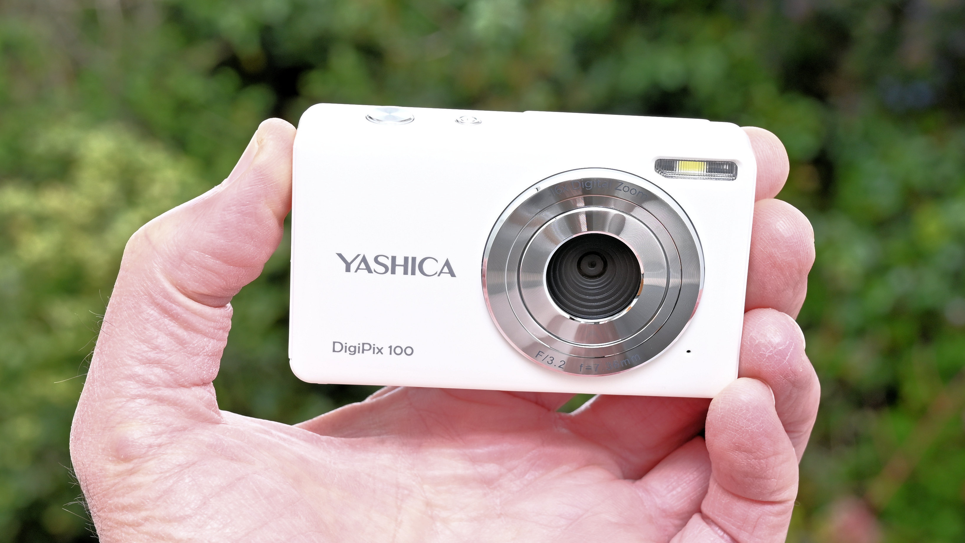 Yashica DigiPix 100 product image
