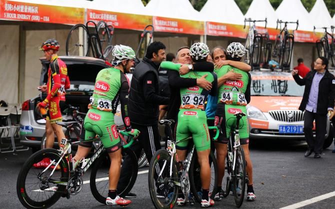 The Torku Seker Spor team celebrates its victory