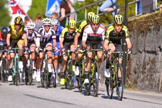 Mitchelton-Scott win Hammer Sprint after Quick-Step Floors relegated to second 