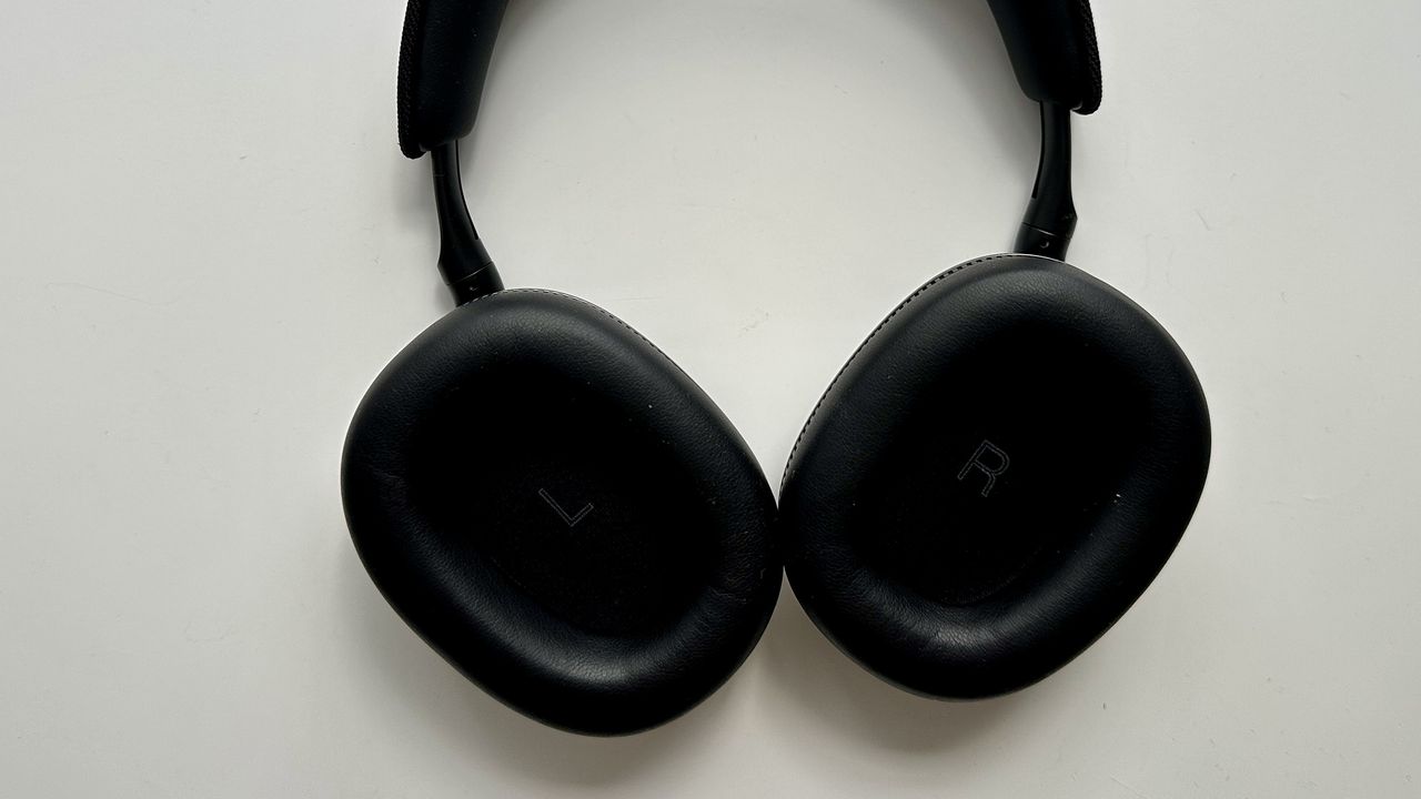 Bowers &amp; Wilkins Px7 S3 earcups on a white surface