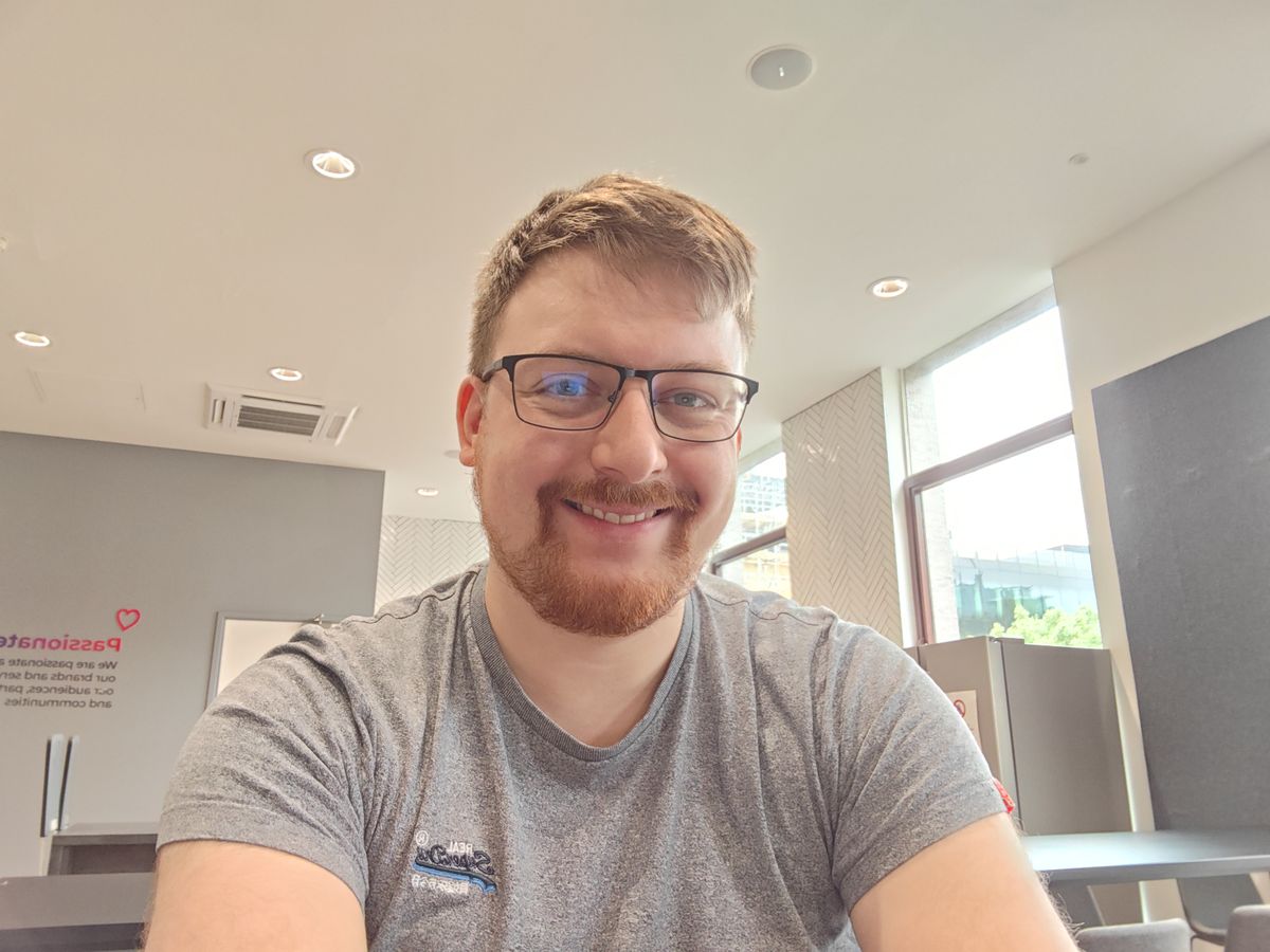 OnePlus Pad 3 selfie camera sample