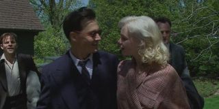 Johnny Dep and Carey Mulligan in Public Enemies