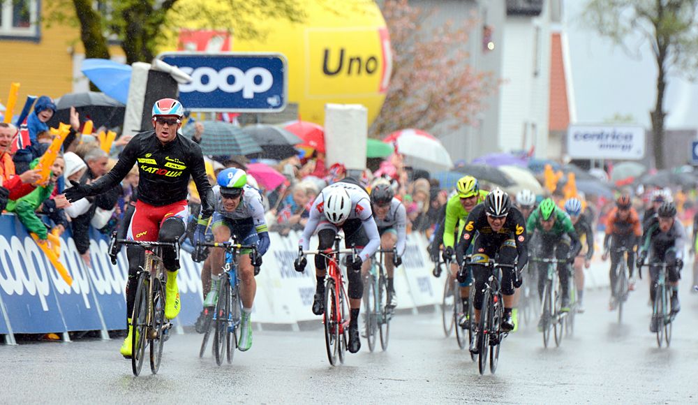 Alexander Kristoff (Katusha) wins stage 3