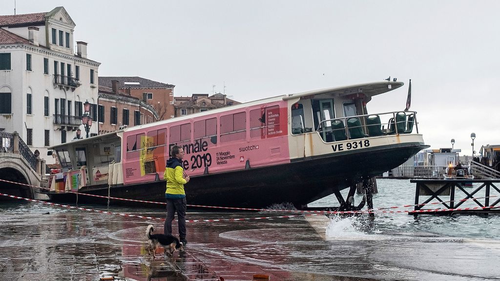 Venice Suffers Worst Flooding in 50 Years, Mayor Blames Climate Change