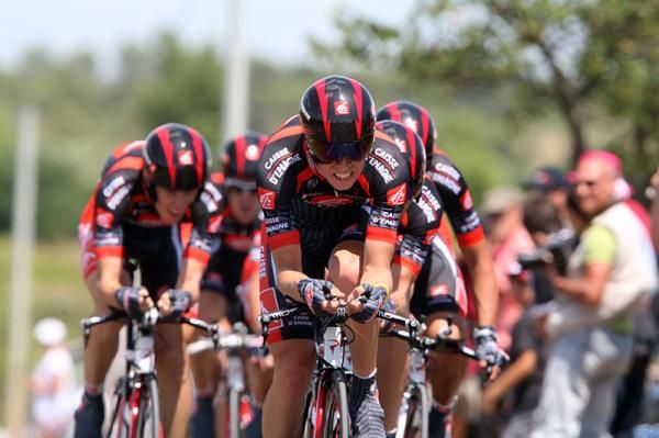 Caisse d'Epargne finishes Tour de France stage four.