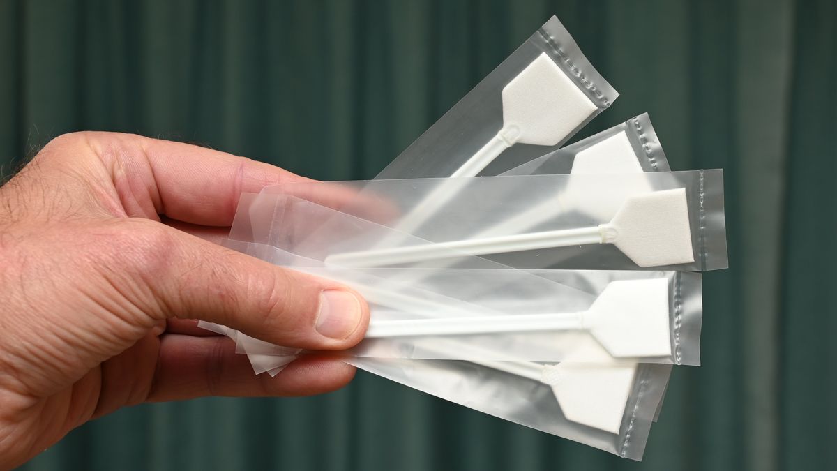 Photographic Solutions Sensor Cleaning Swab Kit