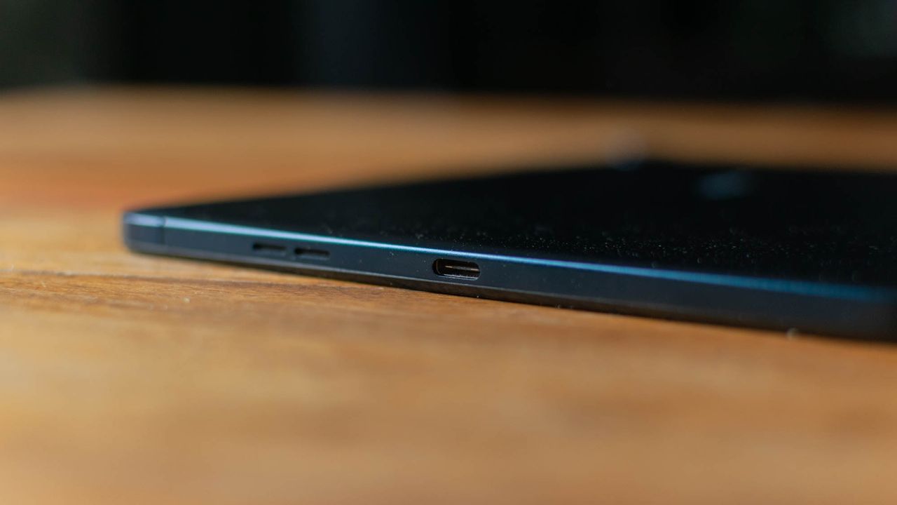 A closeup of the Nokia T20's USB-C port