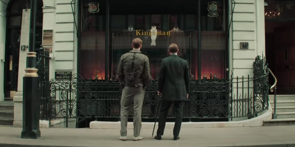 Ralph Fiennes and Harris Dickinson in The King&#039;s Man