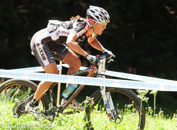 Marie-Helene Premont (Team Maxxis-Rocky Mountain) on a fast grass descent
