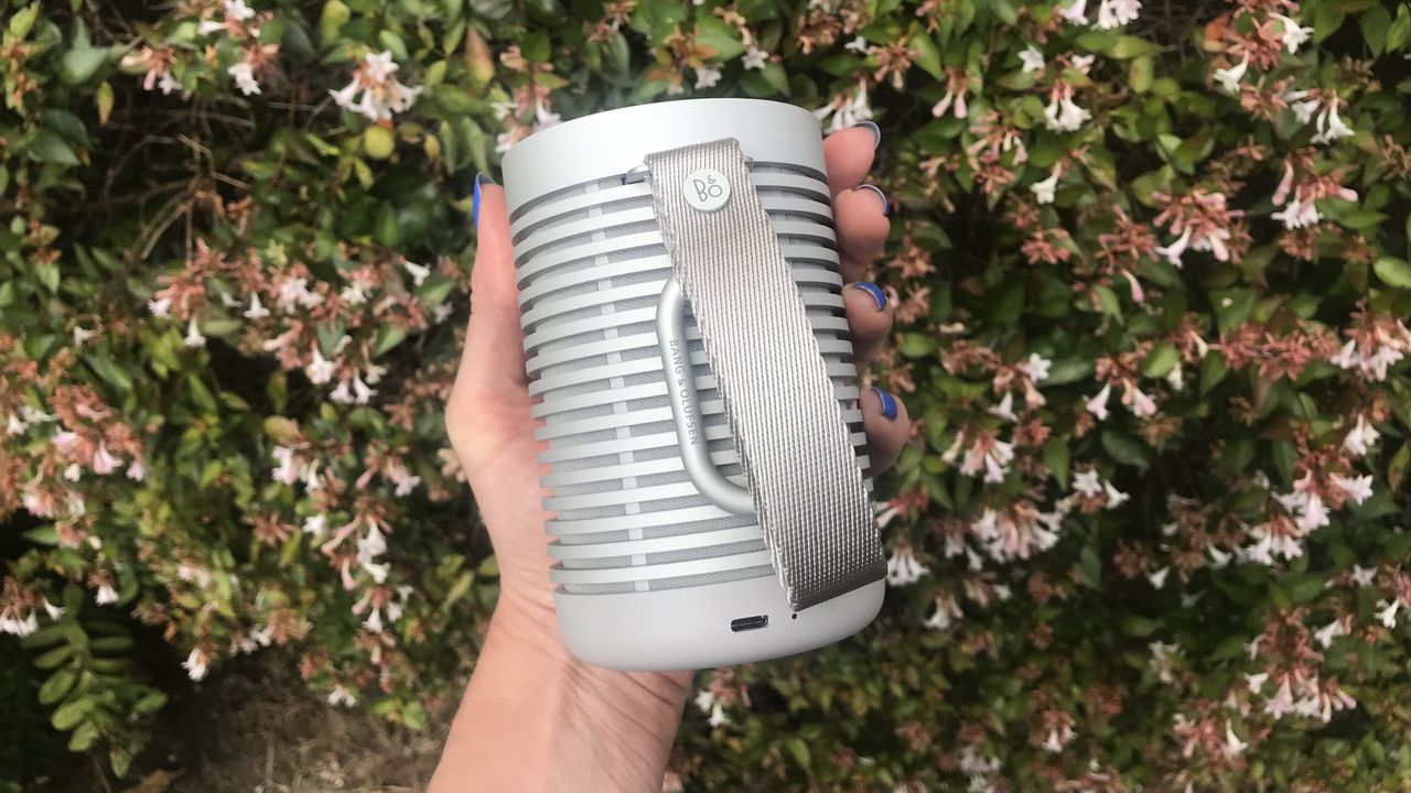 Beosound Explore speaker from the back, showing USB-C port