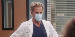 greg germann's dr. koracick in a mask looking sassy on grey's anatomy