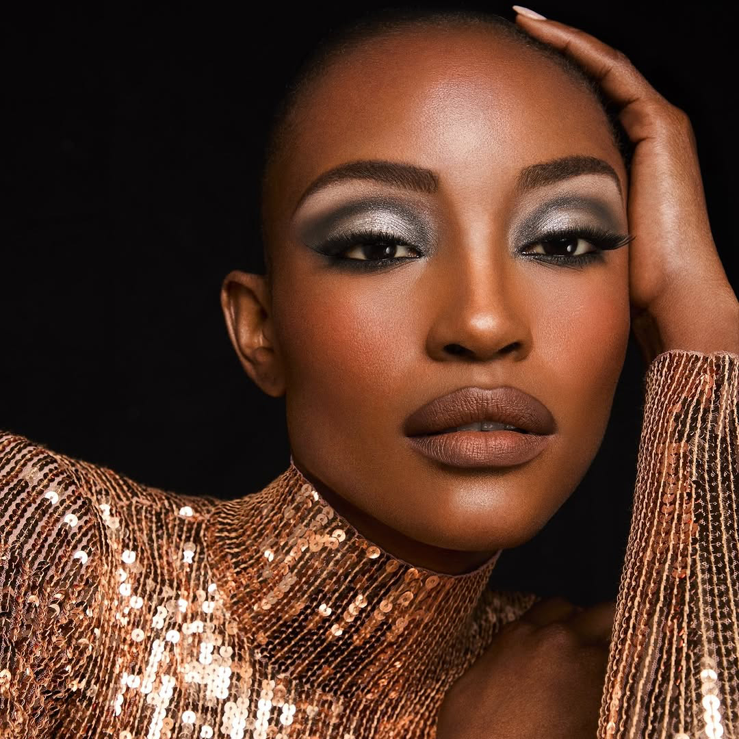 Chrome makeup trend 2026