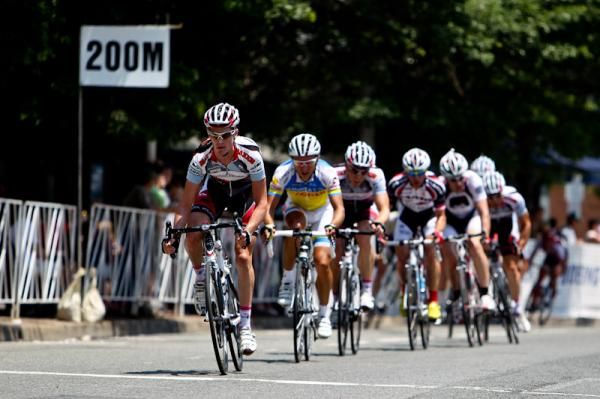 Matt Crane (United HealthCare) takes over at the front of the first break today.