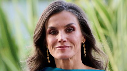 Queen Letizia's silk shirt and trousers are off-duty chic. Seen here she attends the 'Luca de Tena', 'Mariano de Cavia' and 'Mingote' journalism awards 2023