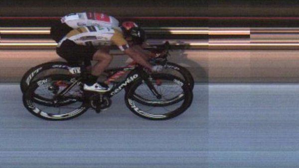 A photo finish between Kristoff and Cavendish at the Tour of Qatar