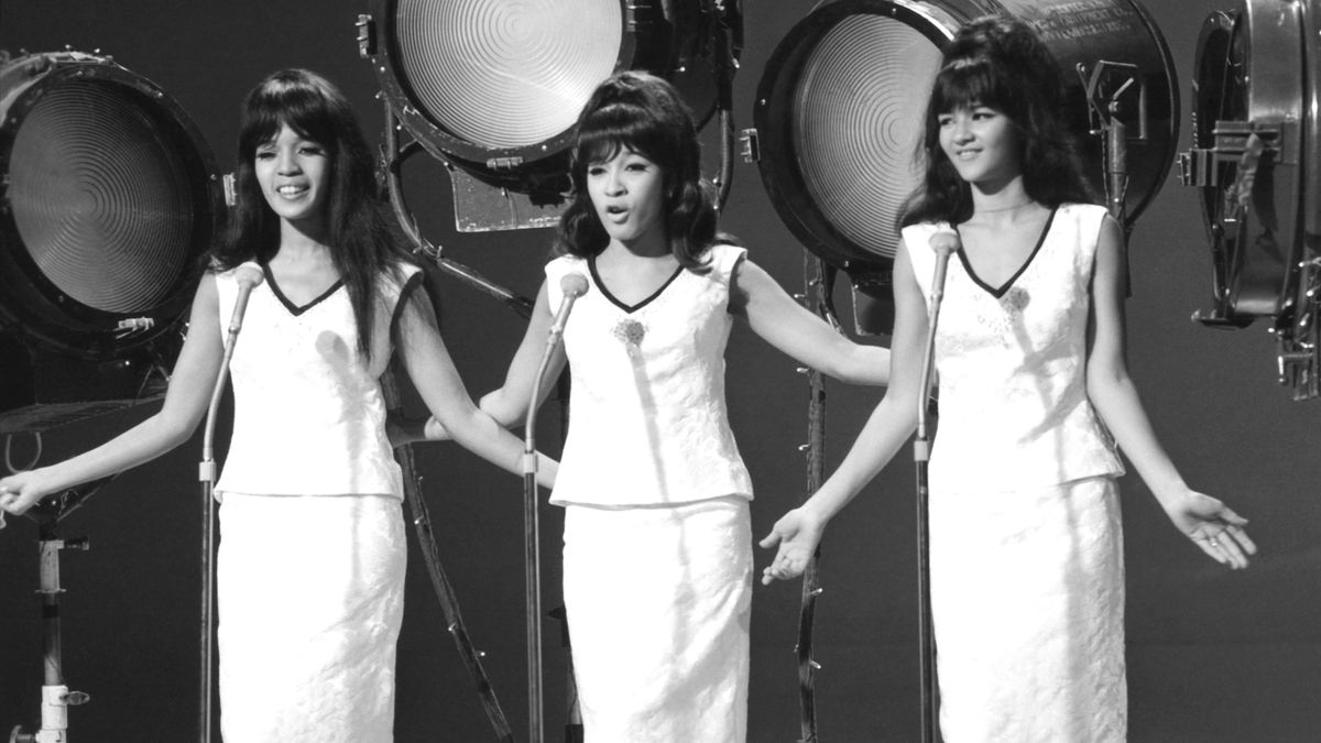 Classic Drum Sounds: Hal Blaine, The Ronettes 'Be My Baby